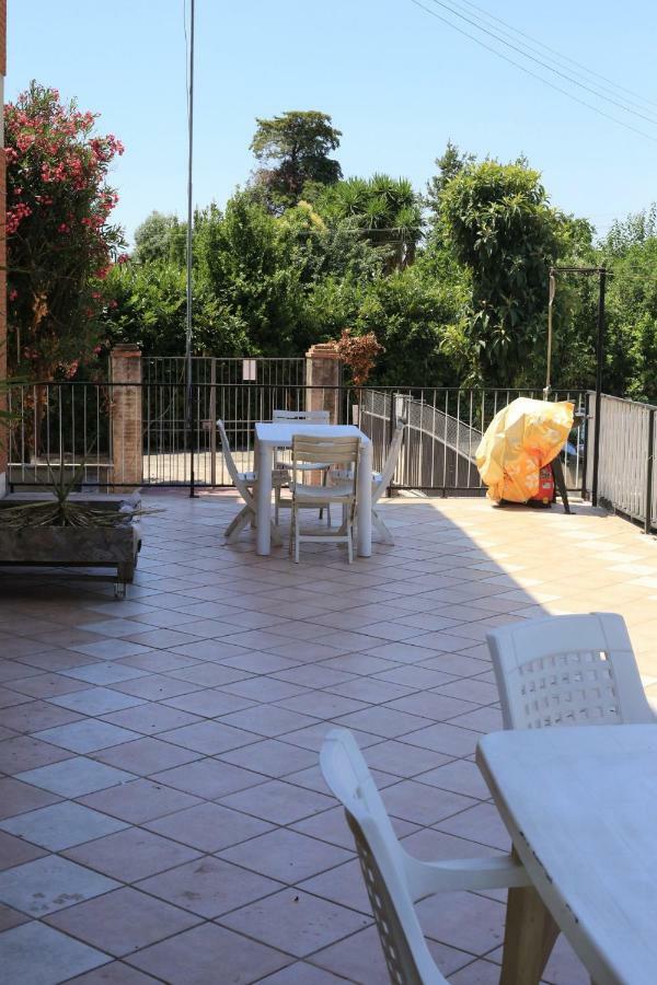 La Casa Dell'Orso Bed & Breakfast Ciampino Exterior photo